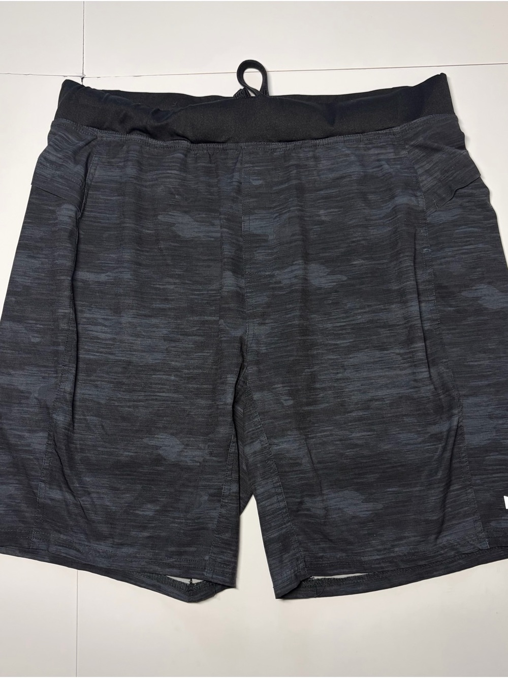 Men's Kyodan Dark Heathered Performance Shorts - Black/Gray